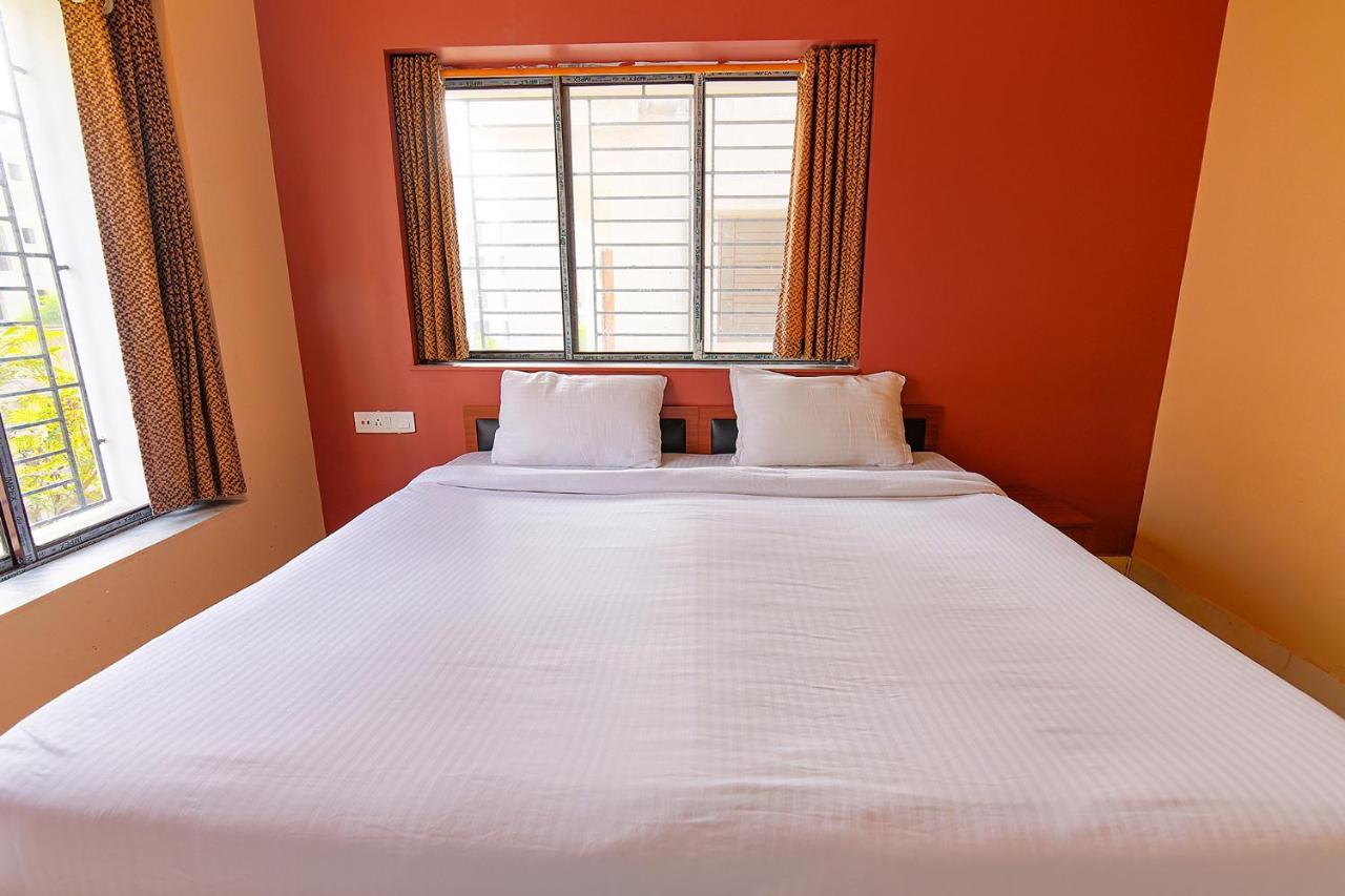 Fabhotel Amar Raj Inn Kalkuta Zewnętrze zdjęcie